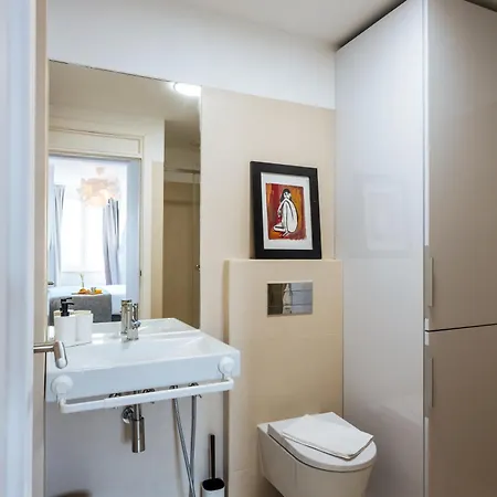 Skyline By Misha's Place 5e