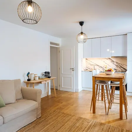 Апартаменти Skyline By Misha's Place 5e Лісабон