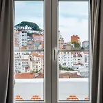 דירה Skyline By Misha's Place 5e *